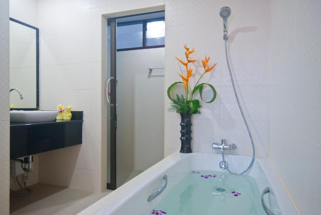 Lipa Bay Resort Lipa Noi Εξωτερικό φωτογραφία